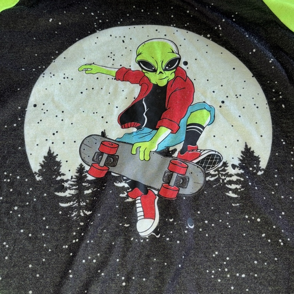 Boys pj skateboarding alien pajama set - Picture 7 of 8